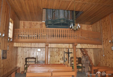 Poprzedni instrument, obecnie w kaplicy w Borowinie-Waliskach